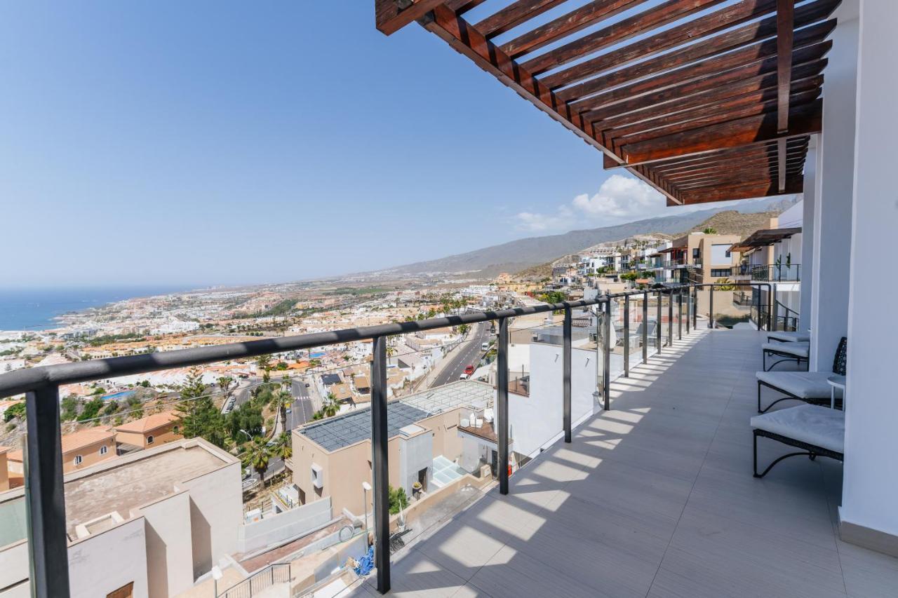 Sunset White Villa - Ocean View, Jakuzzi, Heated Pool, Air-Conditioning, Grill Playa de las Americas  Zewnętrze zdjęcie