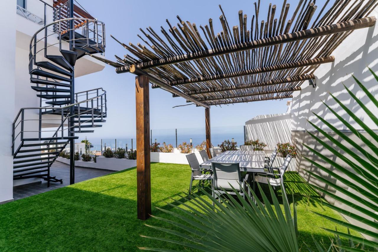Sunset White Villa - Ocean View, Jakuzzi, Heated Pool, Air-Conditioning, Grill Playa de las Americas  Zewnętrze zdjęcie